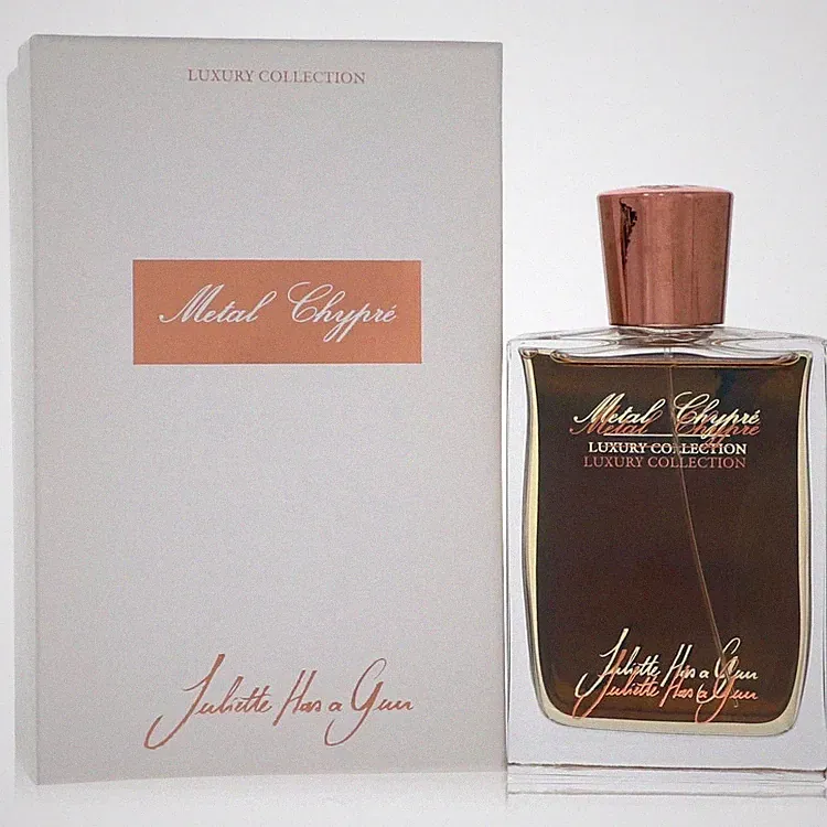 Metal Chypre Eau De Parfum Spray 2.5 Oz