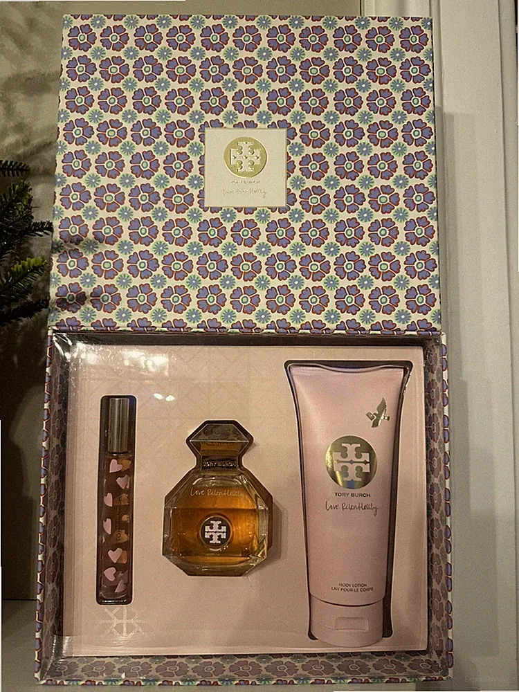 Tory Burch Love Relentlessly Perfume Women’s Eau de Parfum - 3.4 oz GIFT SET