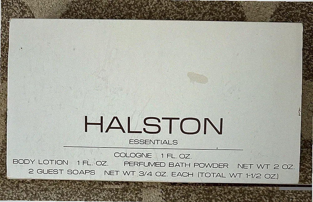 VTG Halston Essentials Cologne Perfumed Bath Powder Guest Soap Gift Set